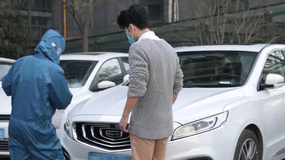 抖音短视频，过分谨慎的女友