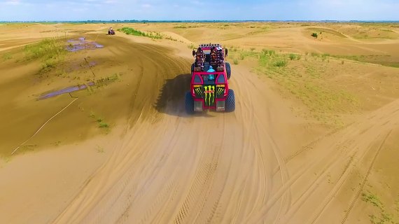 沙漠旅行徒步、冲沙，航拍