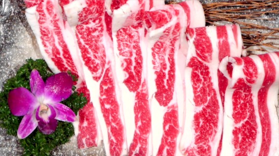 牛肉店烤肉视频