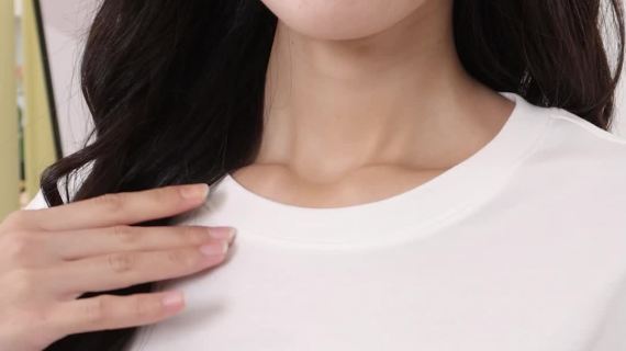 服装类信息流产品视频