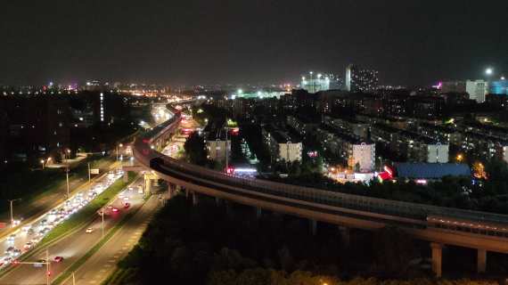 北京地铁夜景原素材1