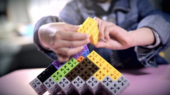 品果金字塔儿童益智玩具