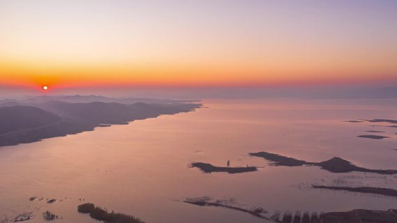 丹江口水库夕阳航拍延时