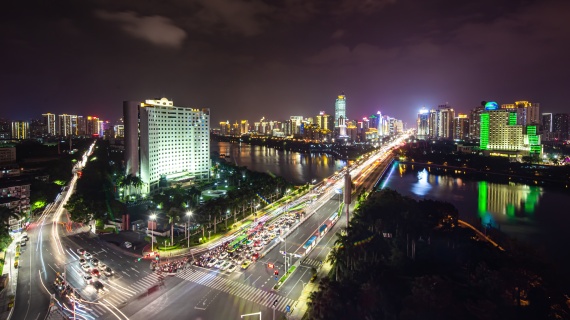 南湖大桥金花茶路口夜景交通车流延时摄影