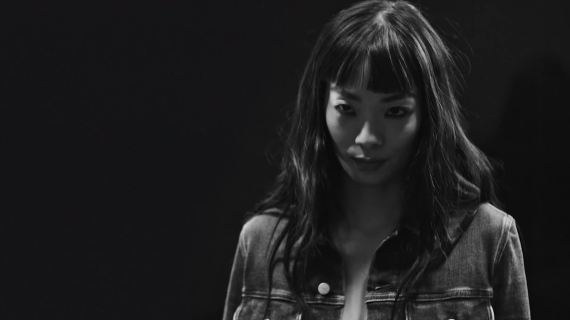 Calvin Klein 21春时尚大片