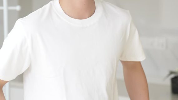 产品短视频真人出镜拍摄