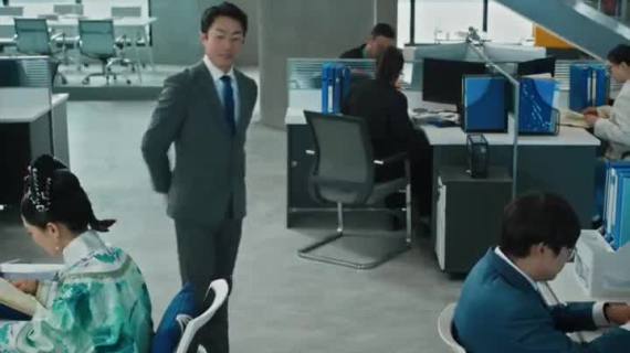夸克联动《甄嬛传》，上演安陵容职场翻身记