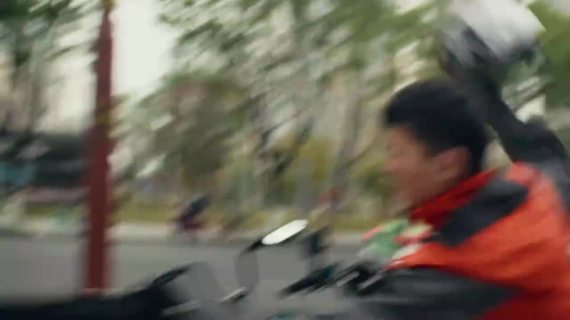 冷酸灵新春短片：冷热酸甜，愿你成角儿