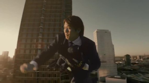 优衣库Kando：奥特曼城市大战既视感