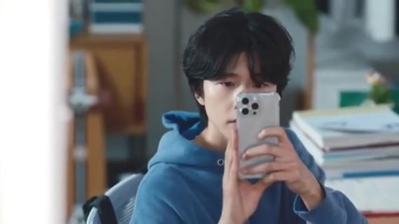 索尼降噪耳机：想专心读书，世界却如此吵闹
