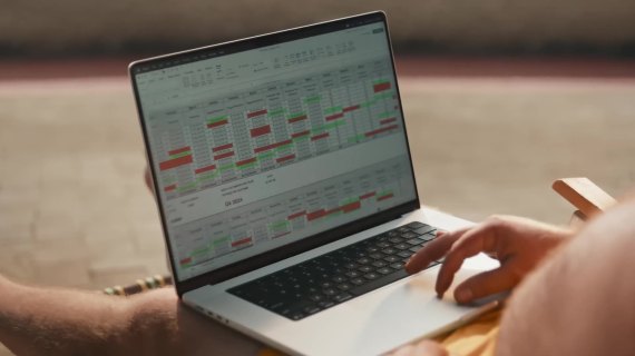 苹果创意短片，光照再猛烈也扛得住