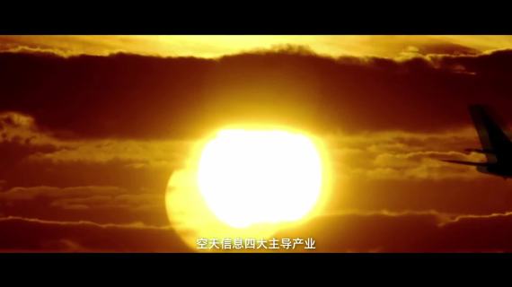 西湖云创沐光而行